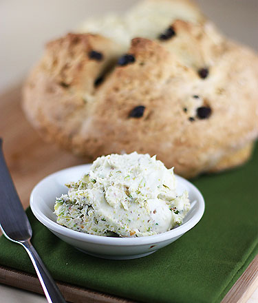 Soda bread and pistachio butter