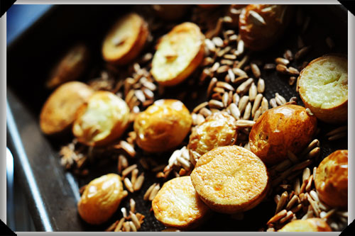 Roasted potatoes and sunflower seeds